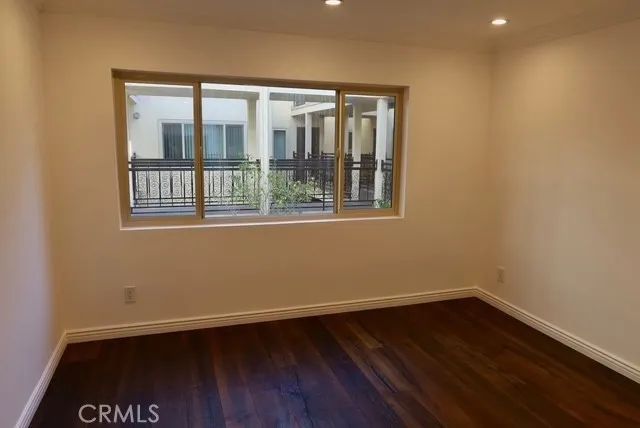 1236 N Columbus 16, Glendale, CA 91202