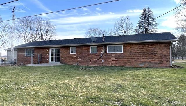 822 N Walnut Hills, Crawfordsville, IN 47933