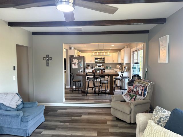 822 N Walnut Hills, Crawfordsville, IN 47933