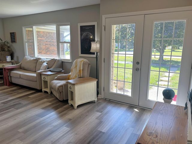 822 N Walnut Hills, Crawfordsville, IN 47933