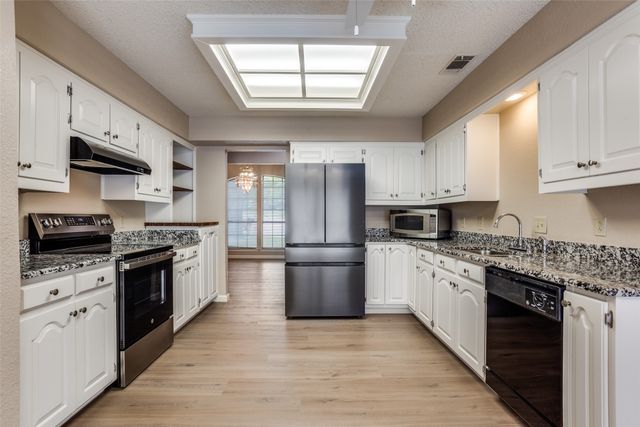 2608 Schooner Drive, Plano, TX 75074