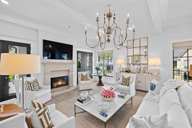 940 La Vista Drive, Tyler, TX 75703