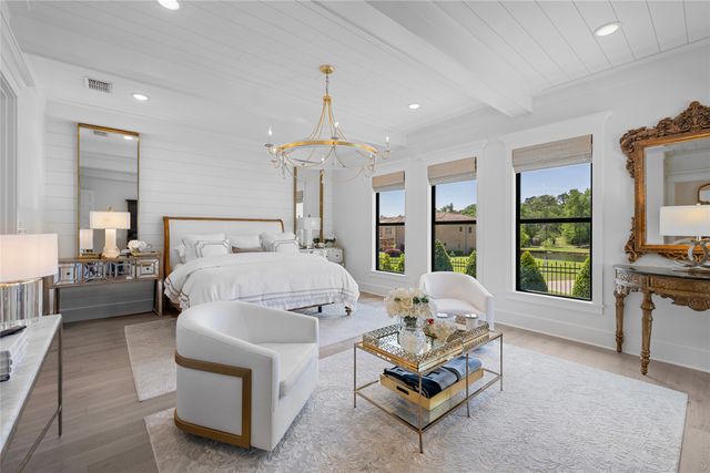 940 La Vista Drive, Tyler, TX 75703