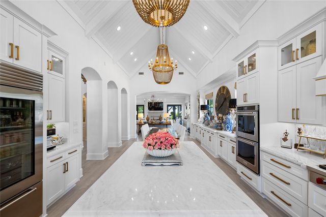 940 La Vista Drive, Tyler, TX 75703