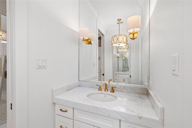 940 La Vista Drive, Tyler, TX 75703