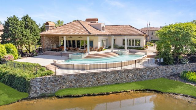 940 La Vista Drive, Tyler, TX 75703