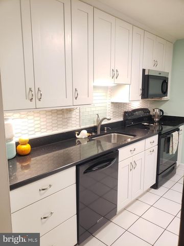 4813 LEVADA TER, Rockville, MD 20853