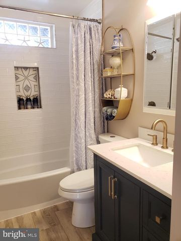 4813 LEVADA TER, Rockville, MD 20853