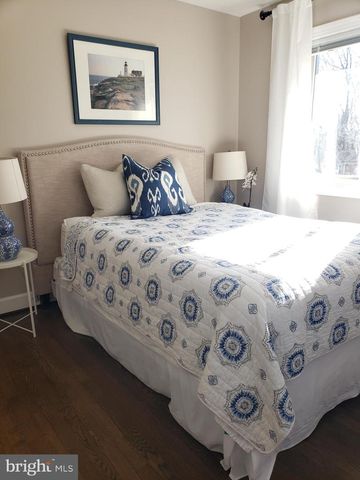 4813 LEVADA TER, Rockville, MD 20853