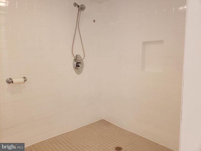 4813 LEVADA TER, Rockville, MD 20853