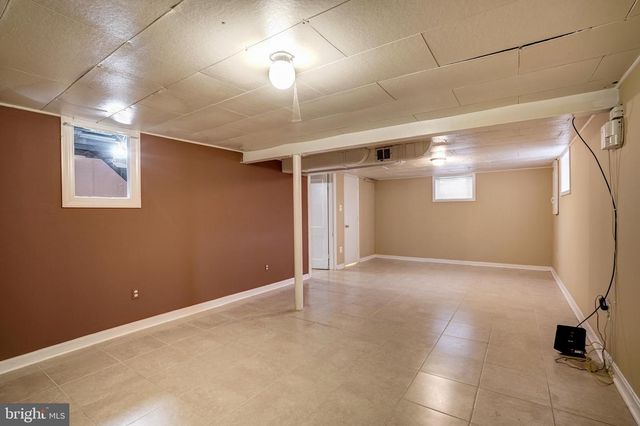 6718 WILLIAMSBURG BLVD, Arlington, VA 22213