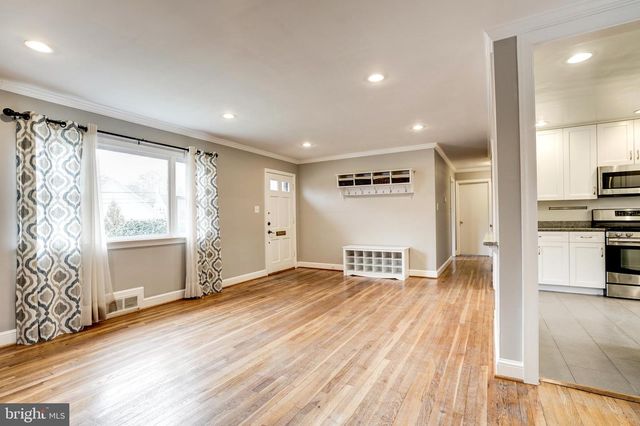 6718 WILLIAMSBURG BLVD, Arlington, VA 22213