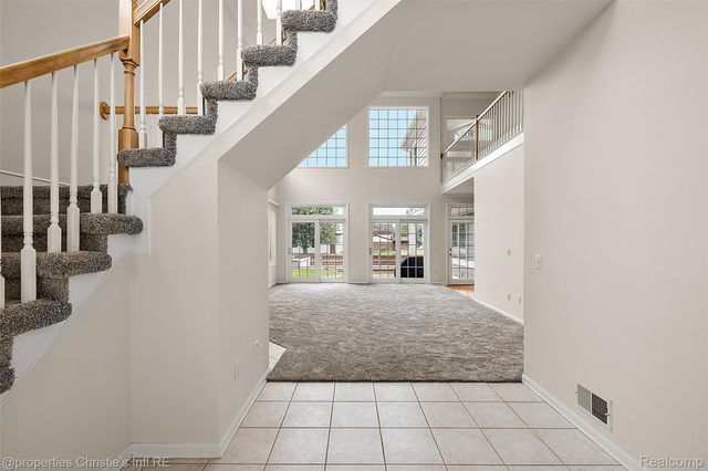 31975 Riverdale Street, Harrison Charter Township, MI 48045