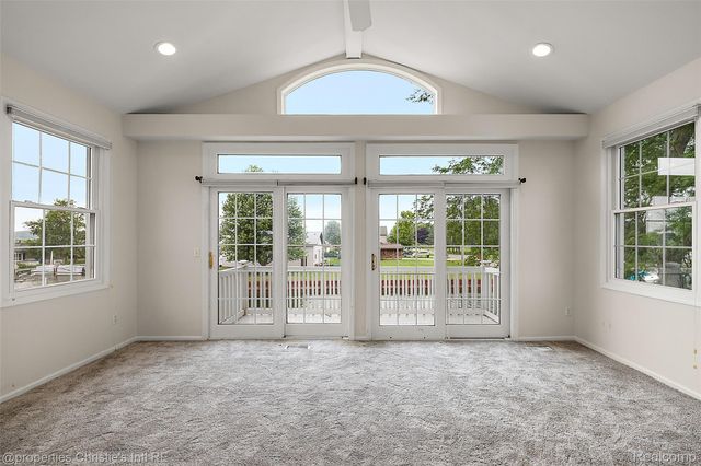 31975 Riverdale Street, Harrison Charter Township, MI 48045