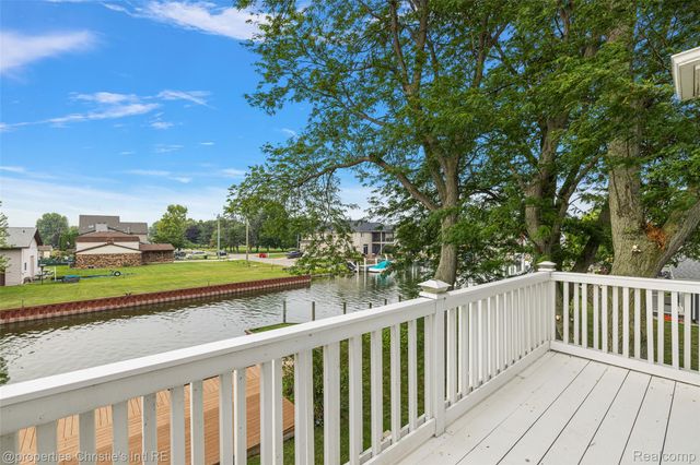 31975 Riverdale Street, Harrison Charter Township, MI 48045