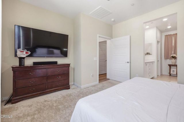 209 Murcott Avenue, Piru, CA 93040