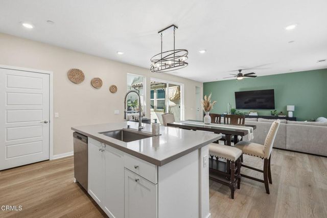 209 Murcott Avenue, Piru, CA 93040