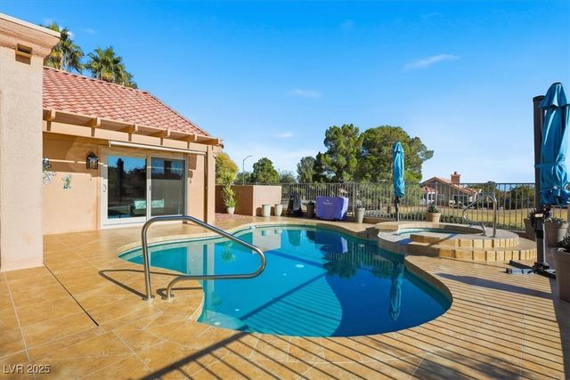 9101 Villa Ridge Drive, Las Vegas, NV 89134