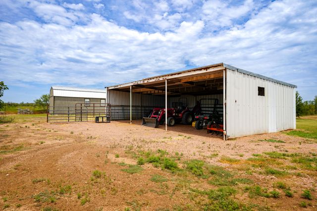 2267 County Road 414, Brady, TX 76825