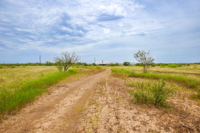 2267 County Road 414, Brady, TX 76825
