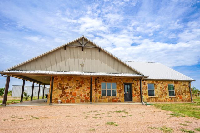 2267 County Road 414, Brady, TX 76825