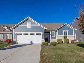 5316 Chambers Court, Mccordsville, IN 46055