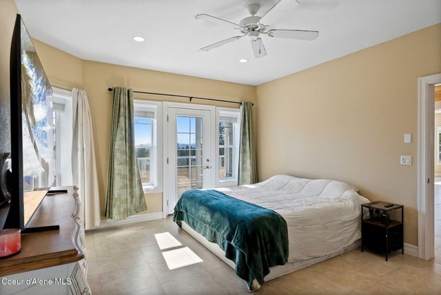 2953 E Badger RD, Harrison, ID 83833