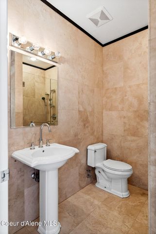 2953 E Badger RD, Harrison, ID 83833