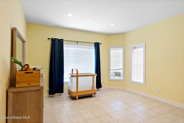 2953 E Badger RD, Harrison, ID 83833