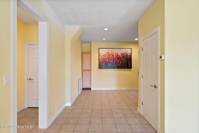 2953 E Badger RD, Harrison, ID 83833