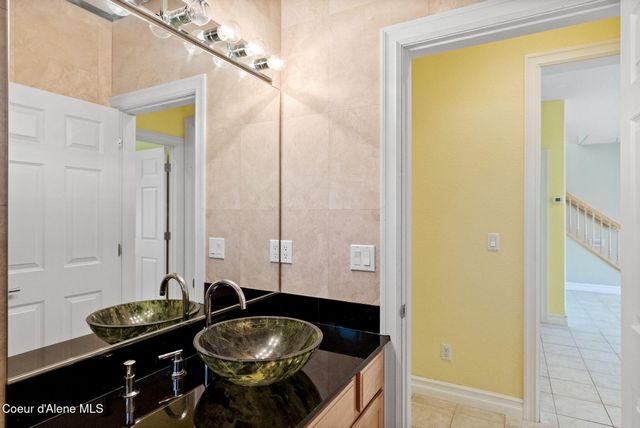 2953 E Badger RD, Harrison, ID 83833