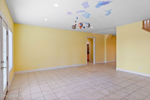 2953 E Badger RD, Harrison, ID 83833