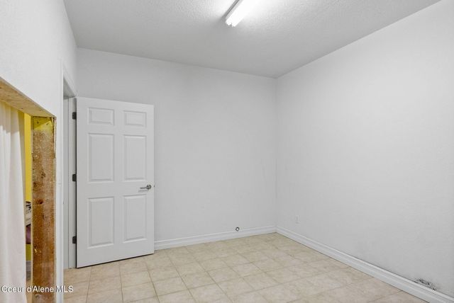 2953 E Badger RD, Harrison, ID 83833