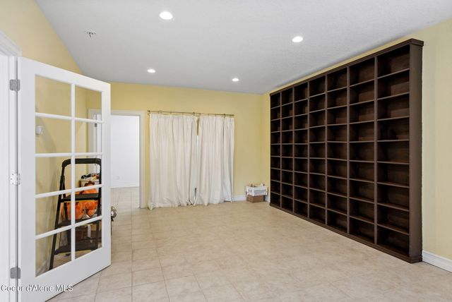 2953 E Badger RD, Harrison, ID 83833