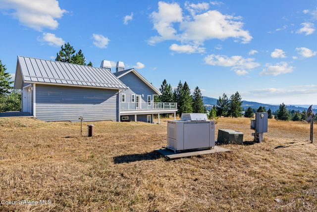 2953 E Badger RD, Harrison, ID 83833