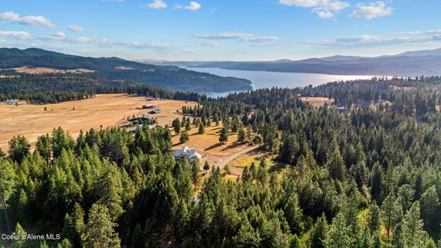2953 E Badger RD, Harrison, ID 83833
