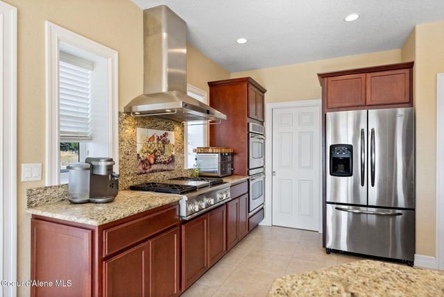 2953 E Badger RD, Harrison, ID 83833