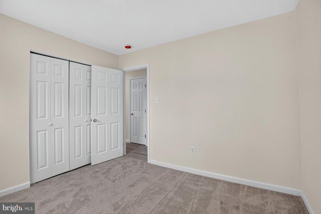 6204 AUTH RD, Suitland, MD 20746