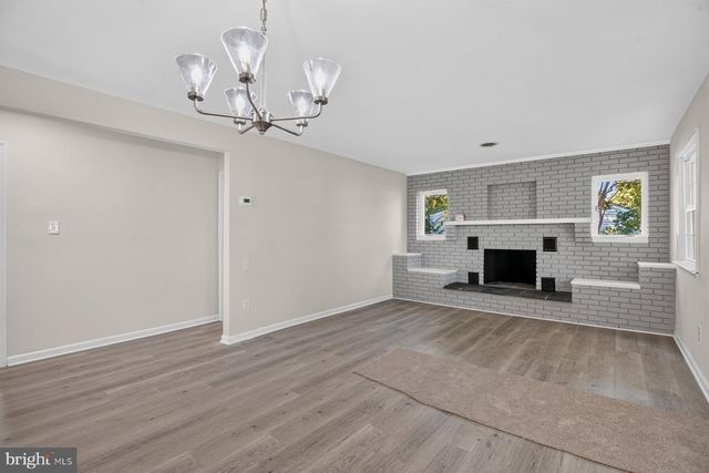 6204 AUTH RD, Suitland, MD 20746