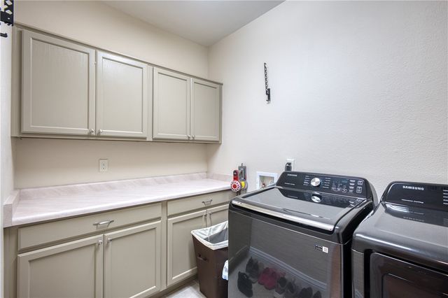 2348 Shooting Star Drive, Bullhead City, AZ 86442