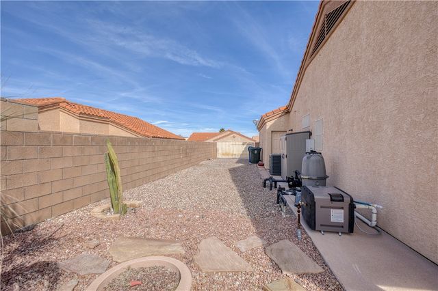2348 Shooting Star Drive, Bullhead City, AZ 86442