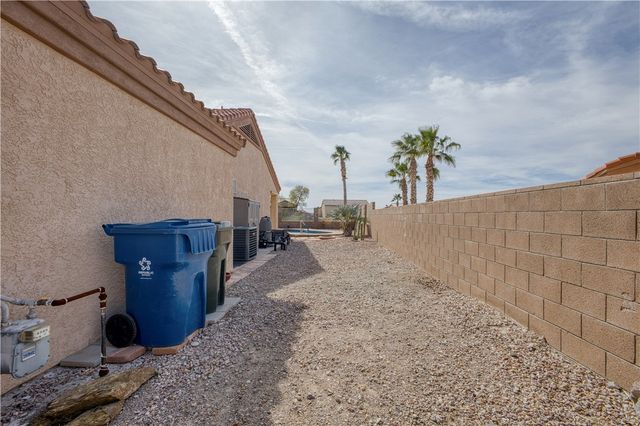 2348 Shooting Star Drive, Bullhead City, AZ 86442