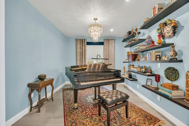 12737 Seahaven Way, Rancho Cordova, CA 95742