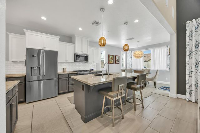 12737 Seahaven Way, Rancho Cordova, CA 95742