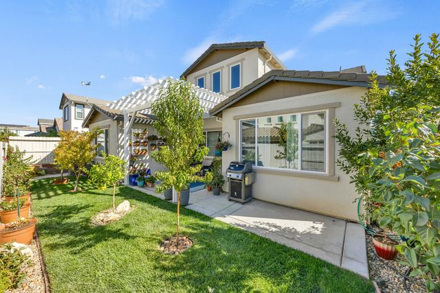 12737 Seahaven Way, Rancho Cordova, CA 95742