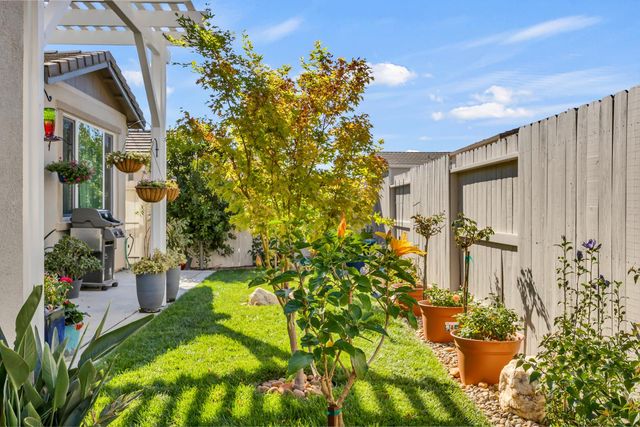 12737 Seahaven Way, Rancho Cordova, CA 95742