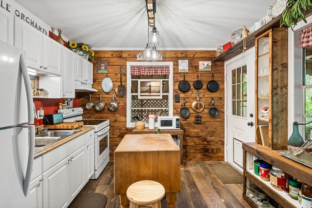 167 Mountain Stream Road, Murphy, NC 28906