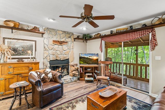167 Mountain Stream Road, Murphy, NC 28906