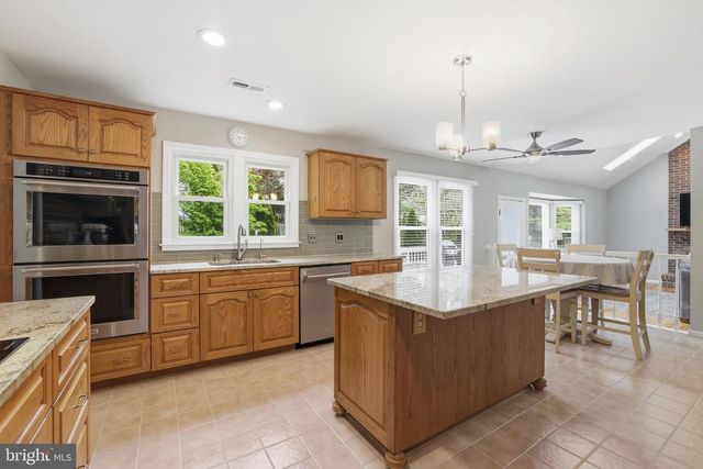 17288 PICKWICK DR, Purcellville, VA 20132