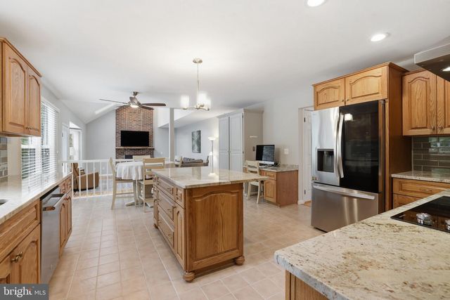 17288 PICKWICK DR, Purcellville, VA 20132